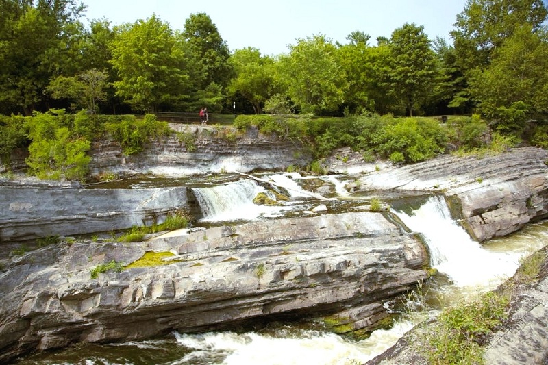 Hog’s Back Falls